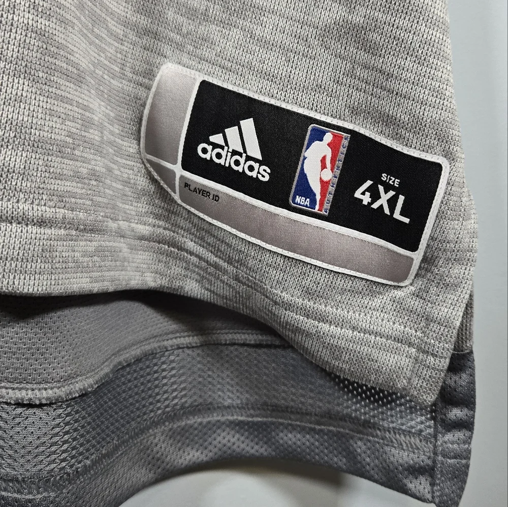 Adidas‎ Memphis Grizzlies Short Sleeve Gray T-Shirt Men’s 4XL NBA Basketball
